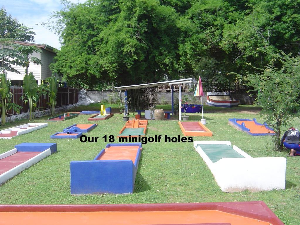 Mini-Golf **** & Resort Ubon Ratchathani Exterior photo